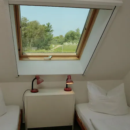 Spacious Holiday With Terrace In Strand